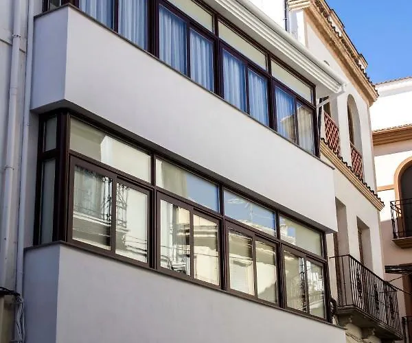 Tandem House